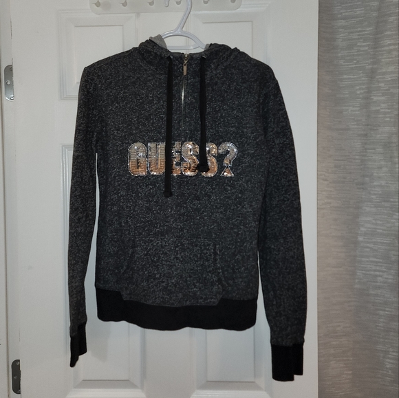 💥Sale💥Guess Sweater/Hoodie - Picture 1 of 4